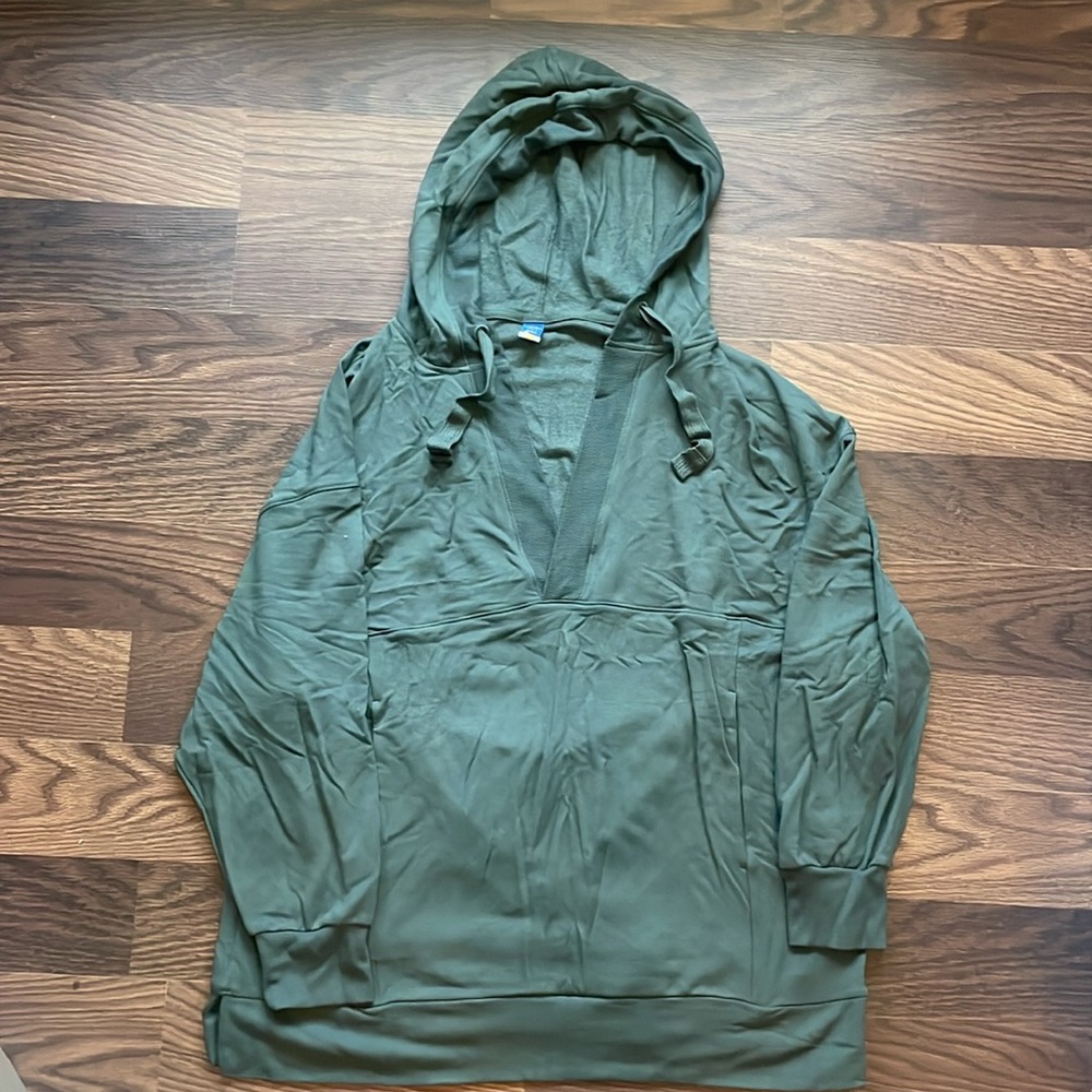 Old Navy new with tags hooded sweatshirt, size large